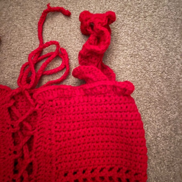 Red crochet bikini - Picture 3 of 4